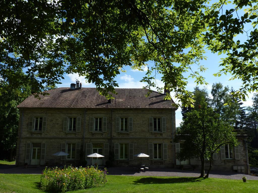 Quali sono i migliori hotel vicino a Maison de la N\u00E9gritude et des Droits de l'Homme? Champagney Esterno foto